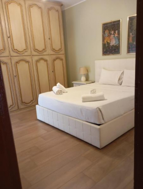San Giovanni Apartment with Balcony